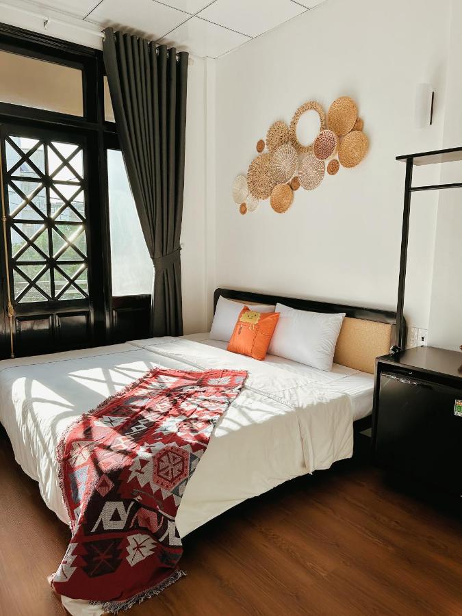 Under The Sun Homestay Hue Bagian luar foto
